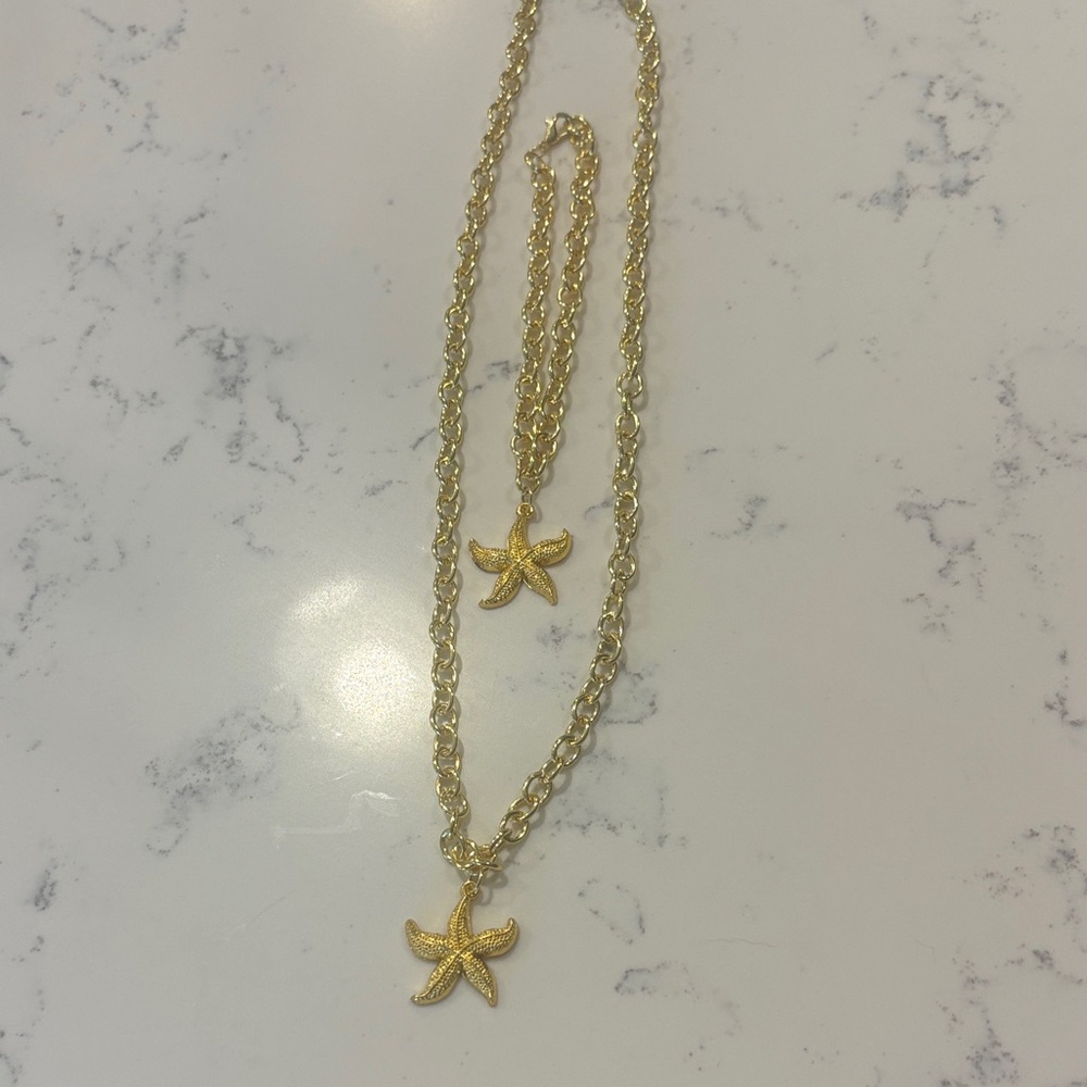 Gold Starfish Pendant Necklace Set